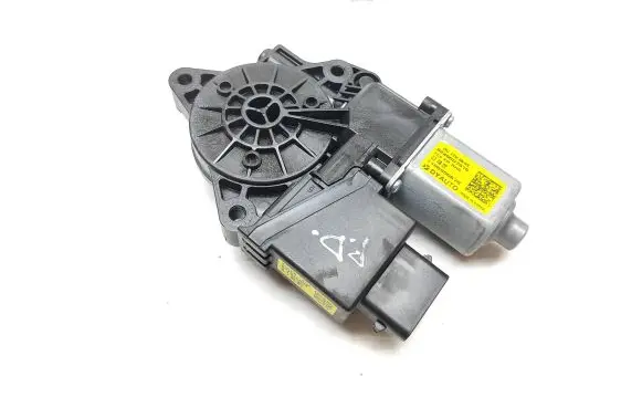 Hyundai Tucson TL Front door window regulator motor 82460D7010 DC12V8K03 1100900670