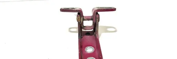 Mitsubishi Outlander Front door lower hinge 