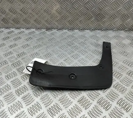 Volvo XC40 Front mudguard 32392715