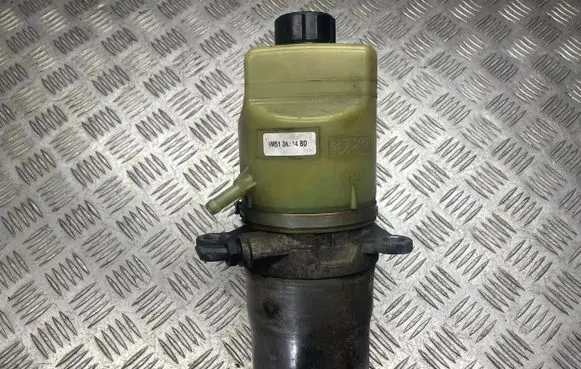 Ford Focus Power steering pump 4M513K514BD