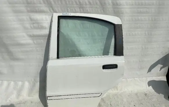 Fiat Panda II Rear door