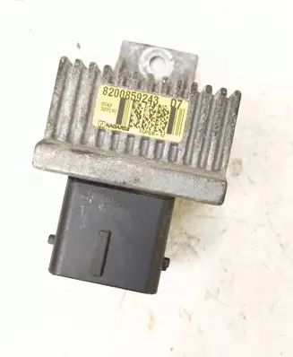 Glow plug pre-heat relay