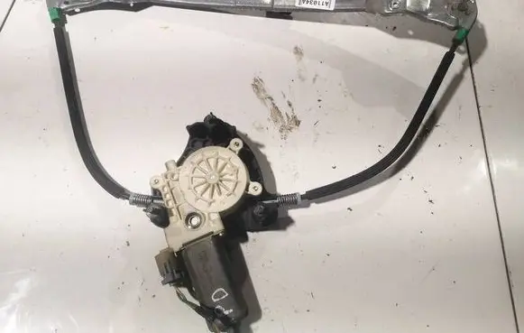Renault Thalia I Sliding door window regulator with motor 