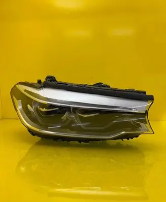 BMW 5 G30 G31 Headlight/headlamp 8499122-03