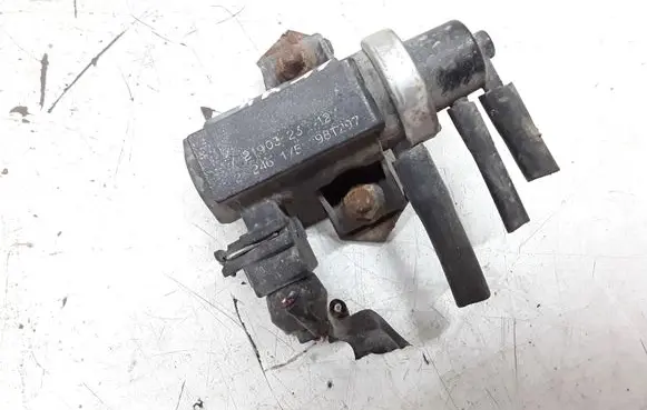 Land Rover Range Rover P38A Turbo solenoid valve 2246175