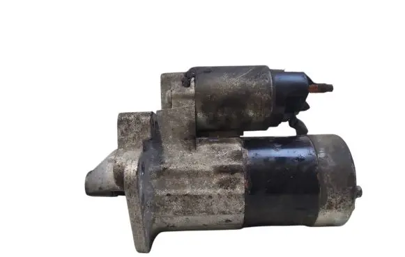Renault Megane II Starter motor 8200584675 M000T87881