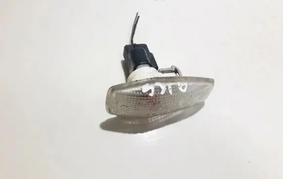 Hyundai i10 Front fender indicator light 923030b0 0150881
