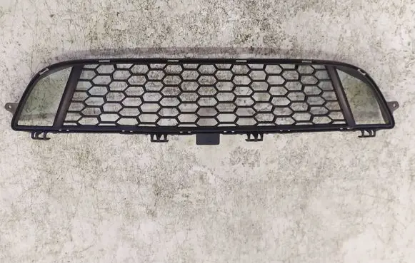 BMW 2 F22 F23 Front bumper lower grill 384600800 10833610