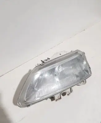 Renault Laguna I Headlight/headlamp 302142617