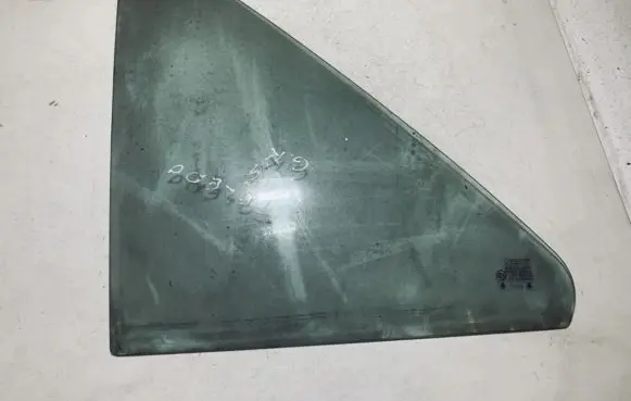 Seat Toledo I (1L) Rear vent window glass 
