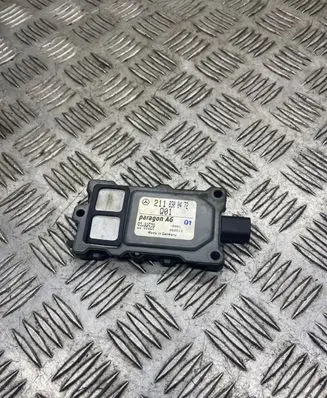 Mercedes-Benz E W211 Air quality sensor 2118300472 9300520