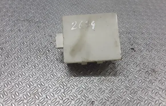 Toyota Avensis T250 Door control unit/module 8974105070