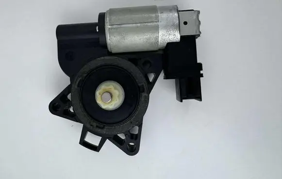 Mazda 6 Rear door window regulator motor G22C5958X