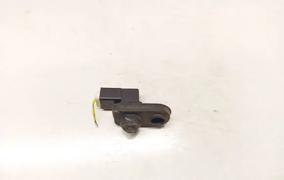 Mitsubishi Outlander Front door sensor 
