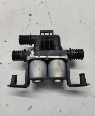 BMW 7 E65 E66 Valve D0B001TT