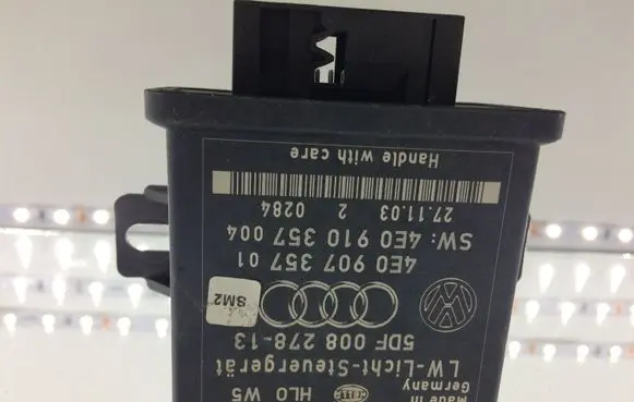 Audi A8 S8 D3 4E Light module LCM 4E0910357 4E0907357