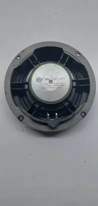 Volkswagen PASSAT B8 Subwoofer speaker 3G0035453