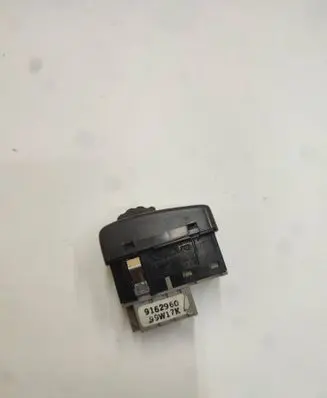 Volvo S70 V70 V70 XC Headlight level height control switch 9162960 99W17K