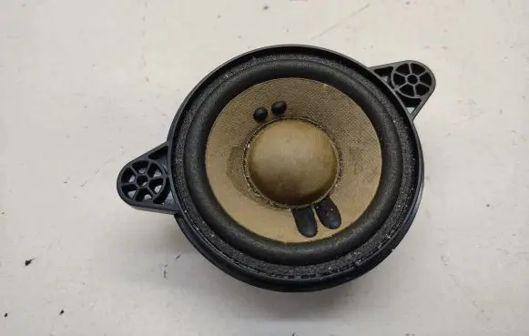 Mercedes-Benz A W176 Panel speaker A2468200202