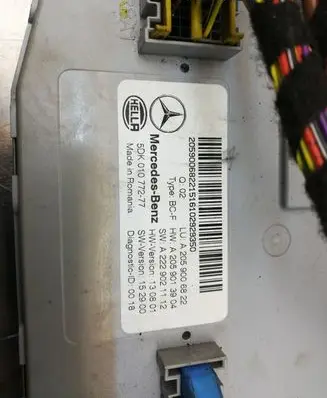 Mercedes-Benz C W205 Comfort/convenience module A2059006822 5DK01077277 A2059013904