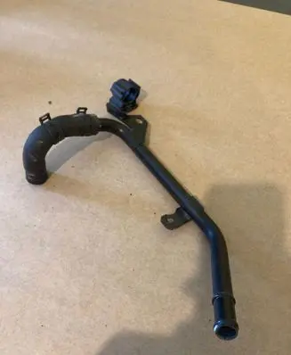 Volkswagen Golf Plus Engine coolant pipe/hose 1K0121070BE