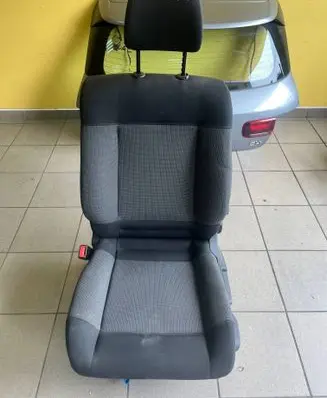 Citroen C4 Cactus Front driver seat 