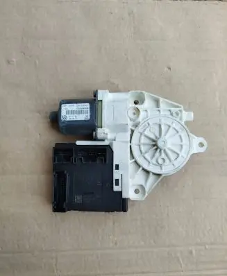Volkswagen PASSAT B6 Front door window regulator motor 3C0959793C