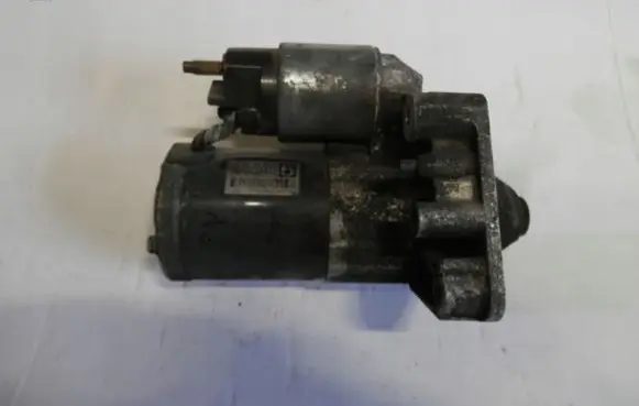 Citroen C4 I Picasso Starter motor 9663528880C4