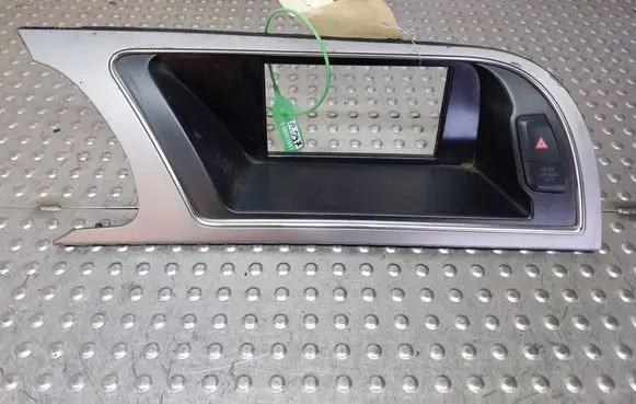 Audi A5 8T 8F Panel trim S18031097 8T1857186G