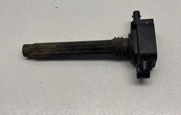 Dodge Challenger High voltage ignition coil 05149168AI 0221504032 20150202