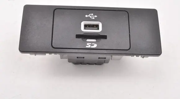 Ford Mondeo MK V USB socket connector GC3T-14F014-AA