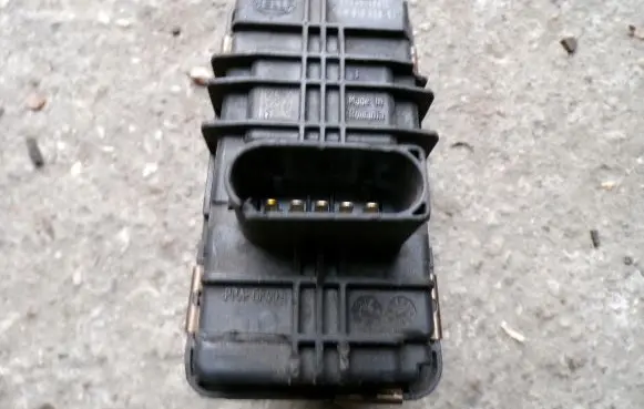 BMW 5 E60 E61 Other control units/modules 6NW010430-04
