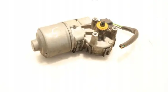 Dacia Duster Wiper motor 0390241544