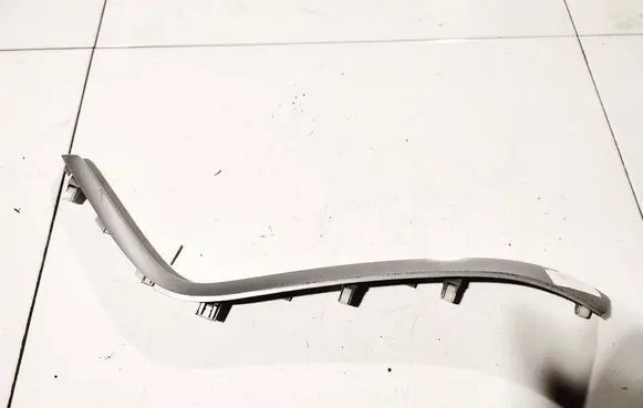 Suzuki Grand Vitara II Rear/tail light trim molding 7386165jo