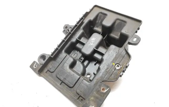 KIA Sportage Battery tray 37150D7500
