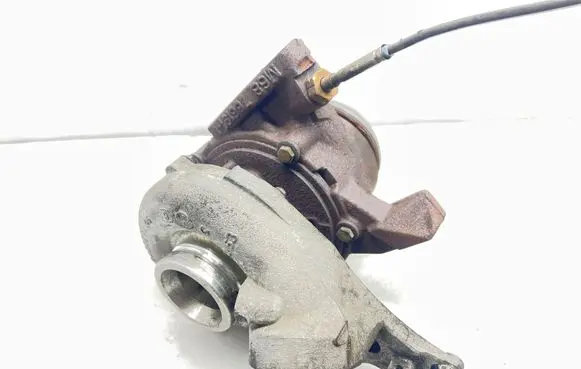 Mercedes-Benz E W211 Turbo M68766191 A6460901080