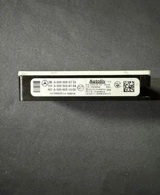 Mercedes-Benz E W212 Blind spot module A0009050110 A0009024104 A0009051300