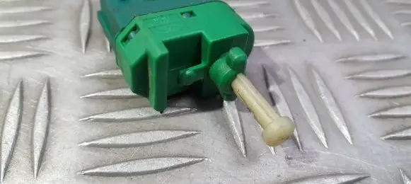 Brake pedal sensor switch