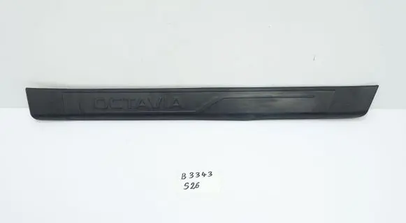 Skoda Octavia Mk3 (5E) Side skirt front trim 5E0071303