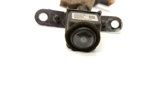 Nissan Leaf I (ZE0) Front bumper camera 284F13NH0B VCBN608F 20D0722