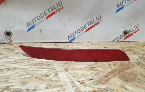 Rear tail light reflector