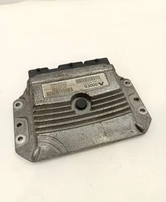 Renault Scenic II - Grand scenic II Engine control unit/module 8200387138 215842882A 8200321263