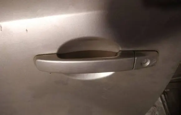 Nissan Quest Front door exterior handle