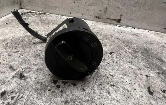 Volkswagen Touran I Light switch 1T0941431AA
