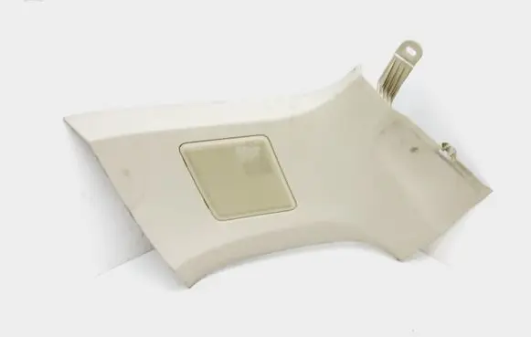 Volvo XC90 (D) pillar trim (bottom) 