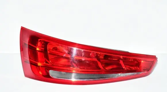 Audi Q3 8U Rear/tail lights 8U0945093
