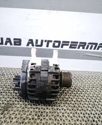 Nissan Qashqai Generator/alternator 231004EA0A