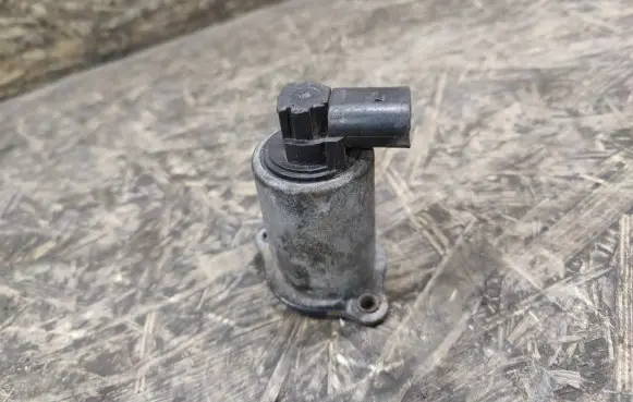 Renault Megane II EGR valve 72281802