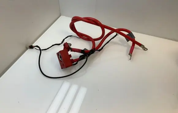BMW 5 E60 E61 Positive cable (battery) 6989782