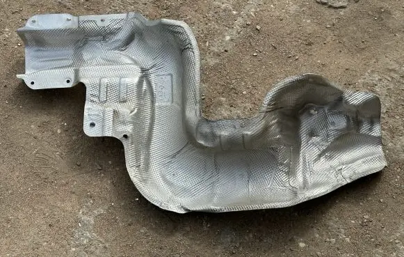 Citroen C4 III e-C4 Exhaust heat shield 9835180380